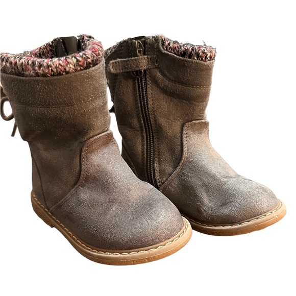 Cat & Jack Boots - Picture 2 of 4